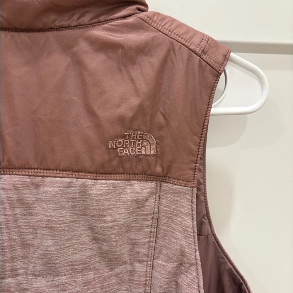 The North Face Women’s Vest - Picture 6 of 8